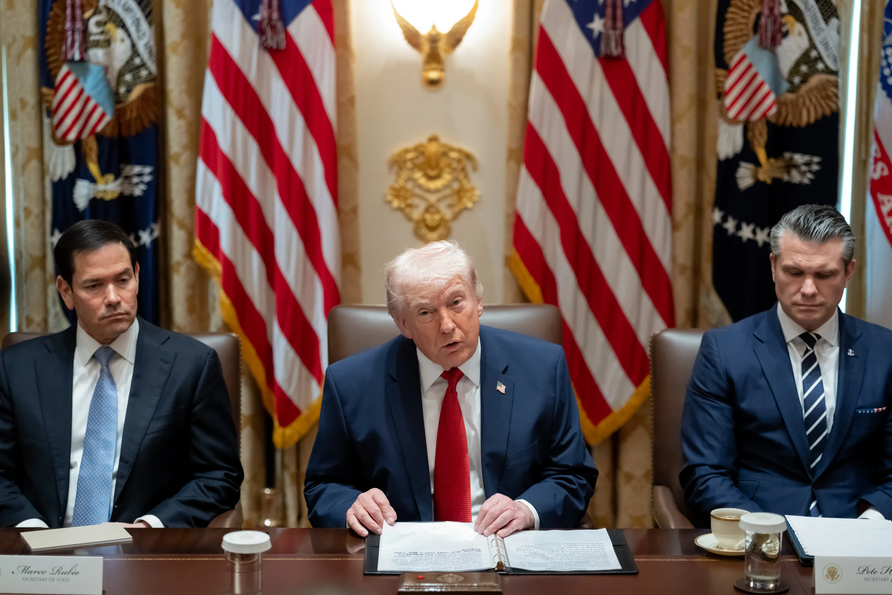 US Prepares for Possible New Iran Strikes as Trump Holds Security Meeting